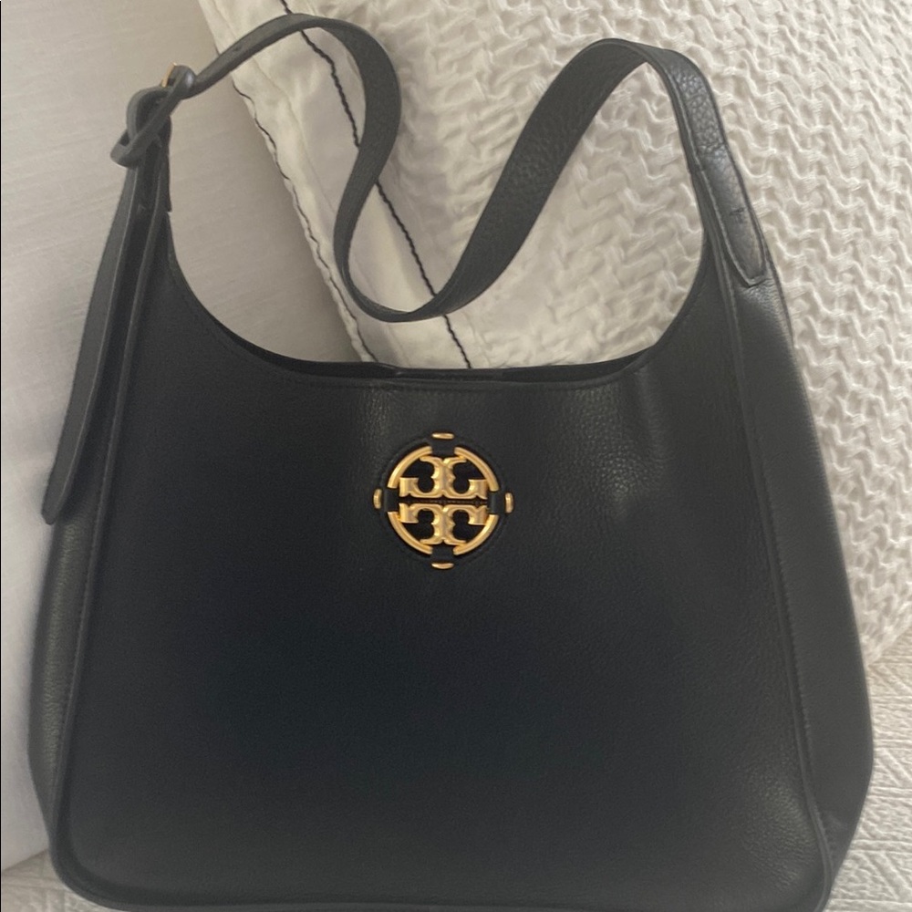 Tory Burch Black and Gold Shoulder Bag with Structured Design